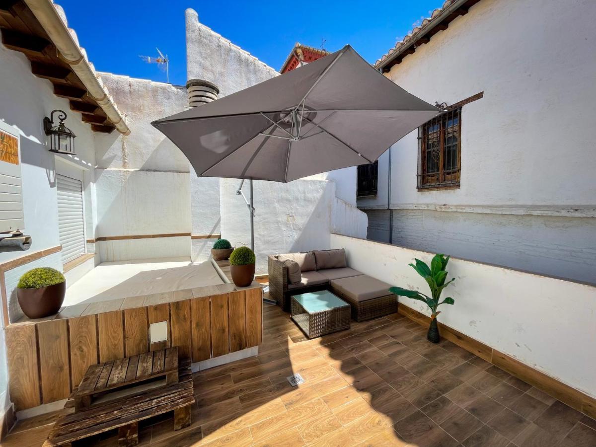 Apartamento Precioso Ático en pleno centro de Granada Exterior foto